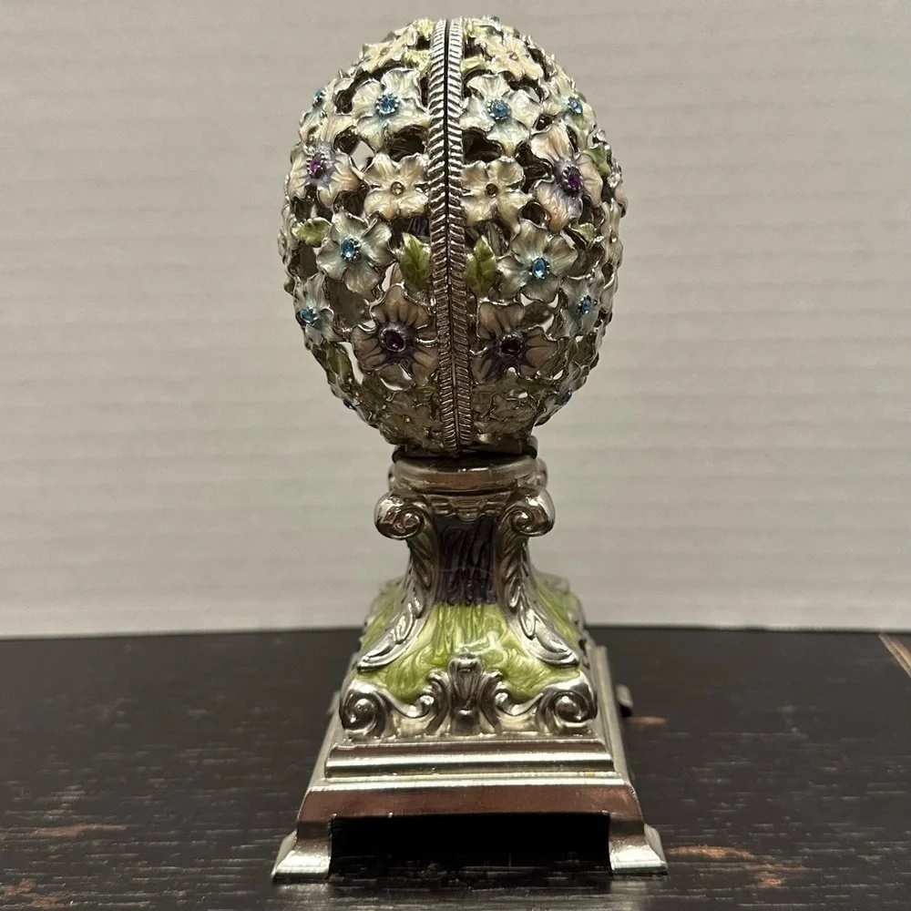 Jeweled Gem Music Box Collection Covered Egg By Collette Et Cie Song The Spring